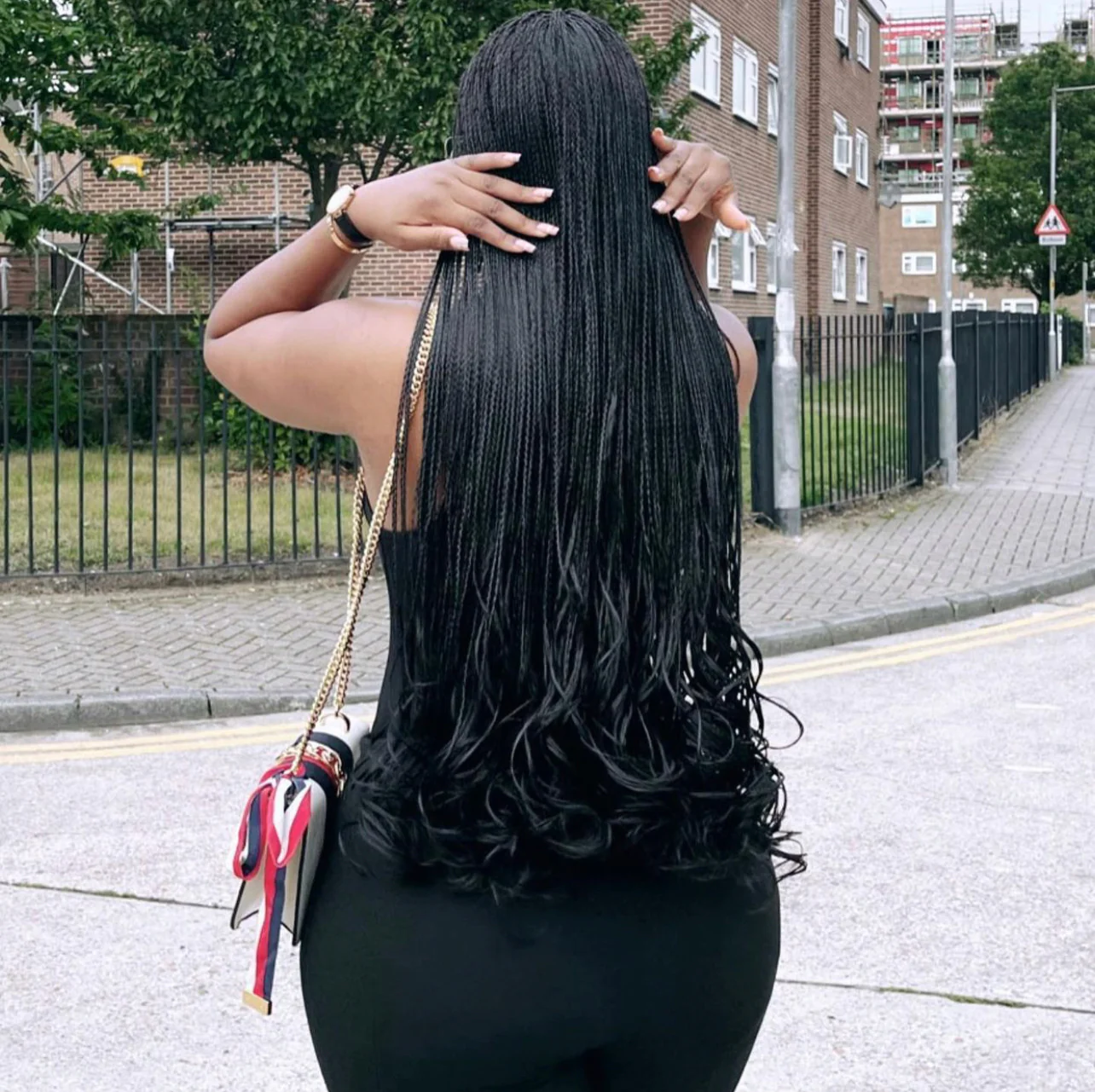 Sisi Wavy - Knotless Braids unit - Airhomei