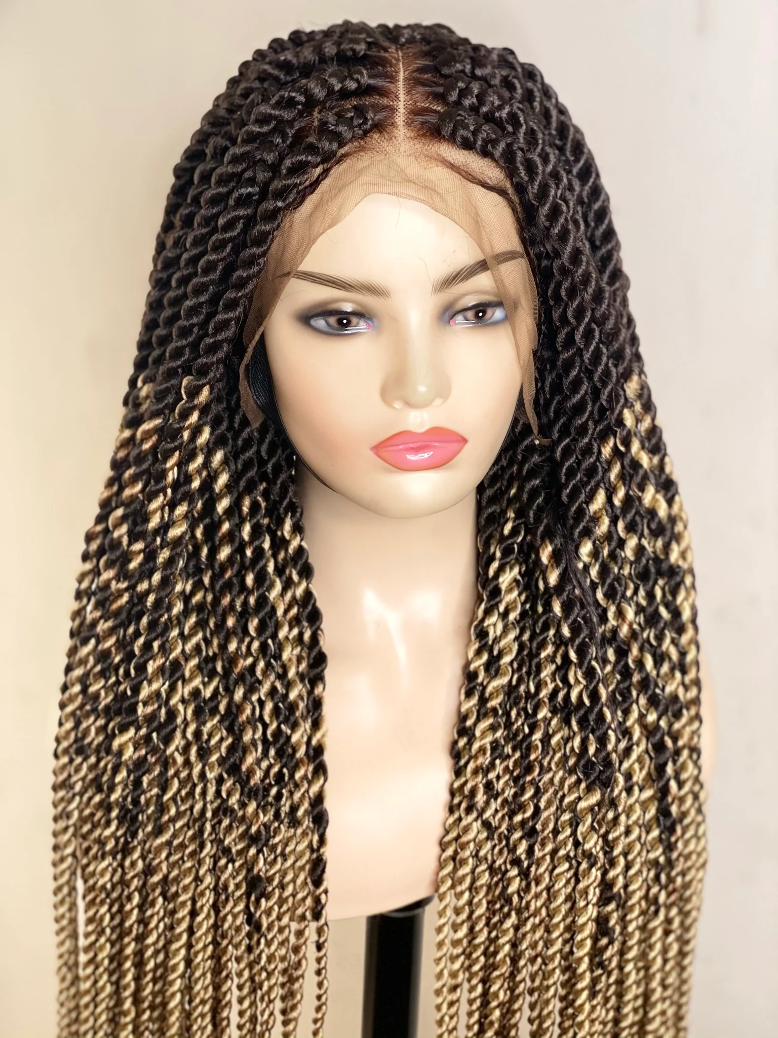 Boma - Medium Twists Braid Wig - Airhomei